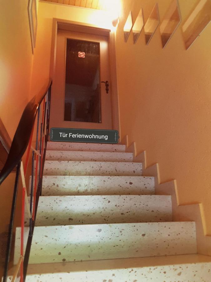 Die Ferienwohnung Lindenhof Zell an der Mosel Bagian luar foto